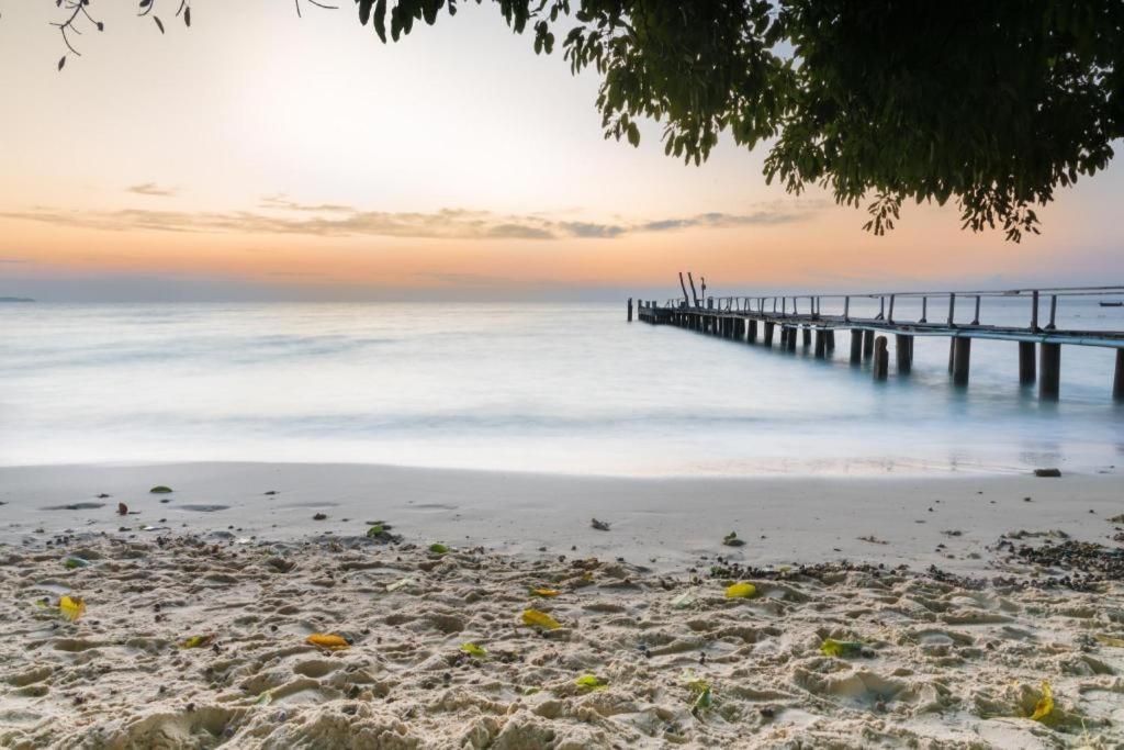 Silversand Resort Koh Samet Exterior photo